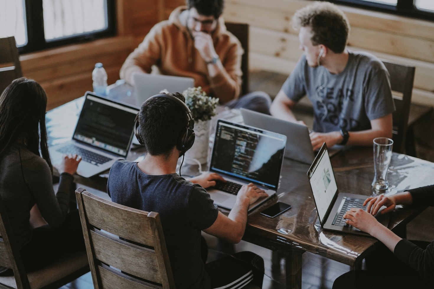 Creating Engaging Content to Attract More Customers